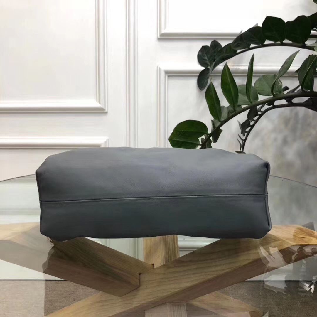 Bottega Veneta The Pouch 30 cm