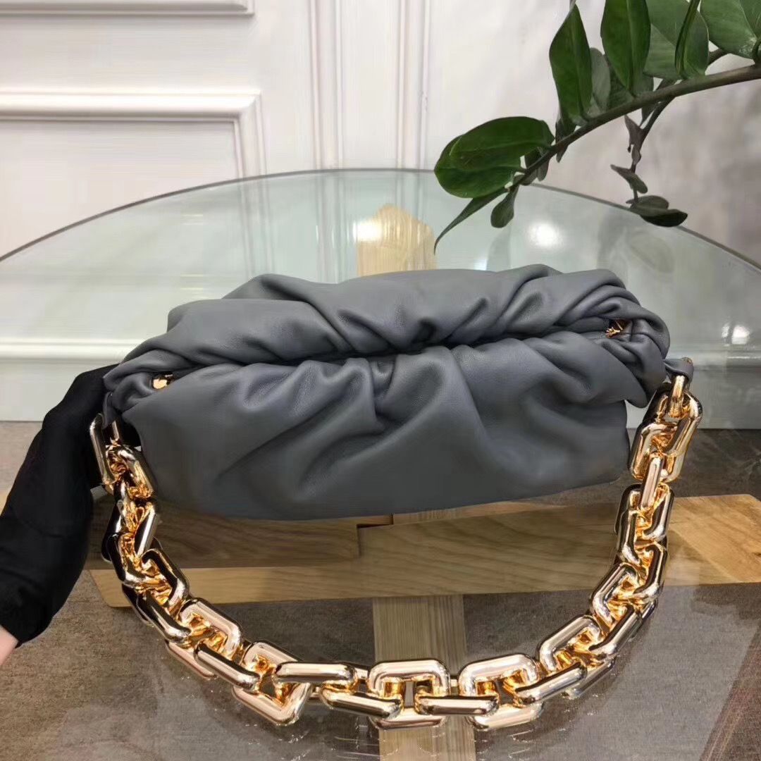 Bottega Veneta The Pouch 30 cm