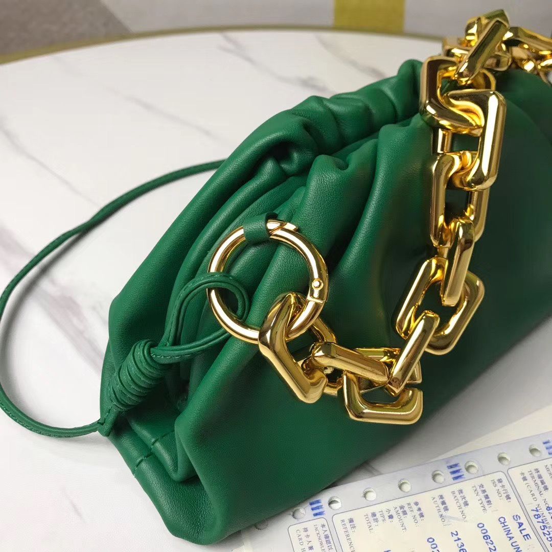 Bottega Veneta Chain Pouch 22 cm
