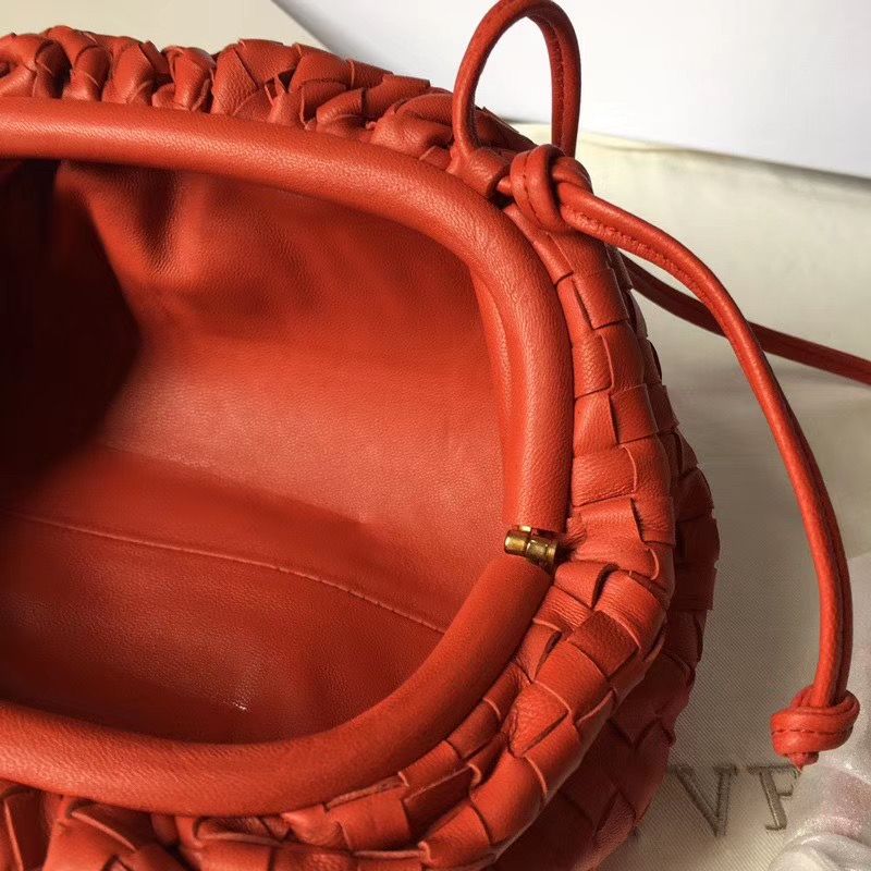 Bottega Veneta The Pouch 22 cm