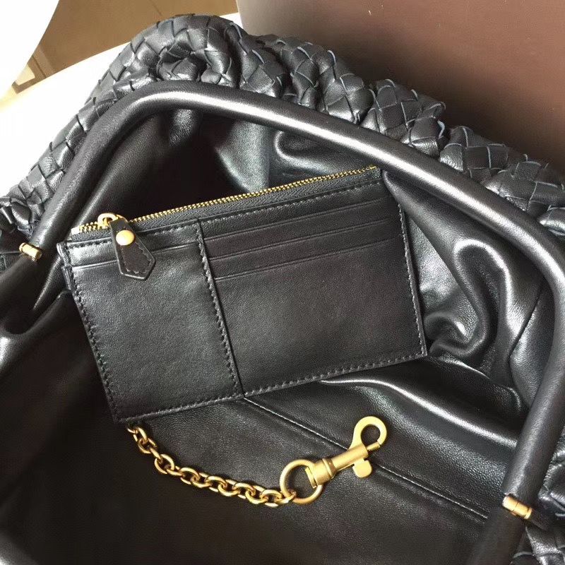 Bottega Veneta The Pouch 40 cm