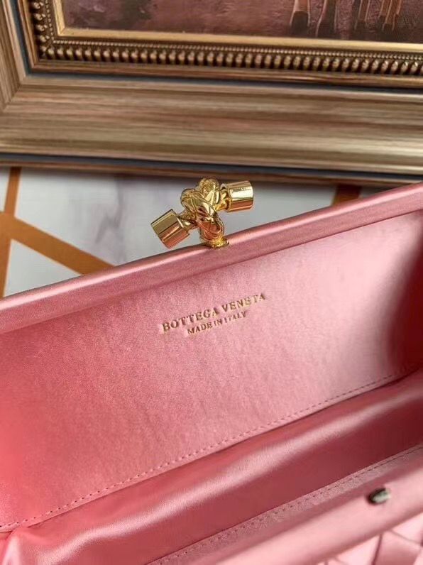 Bottega Veneta Kont 25 cm