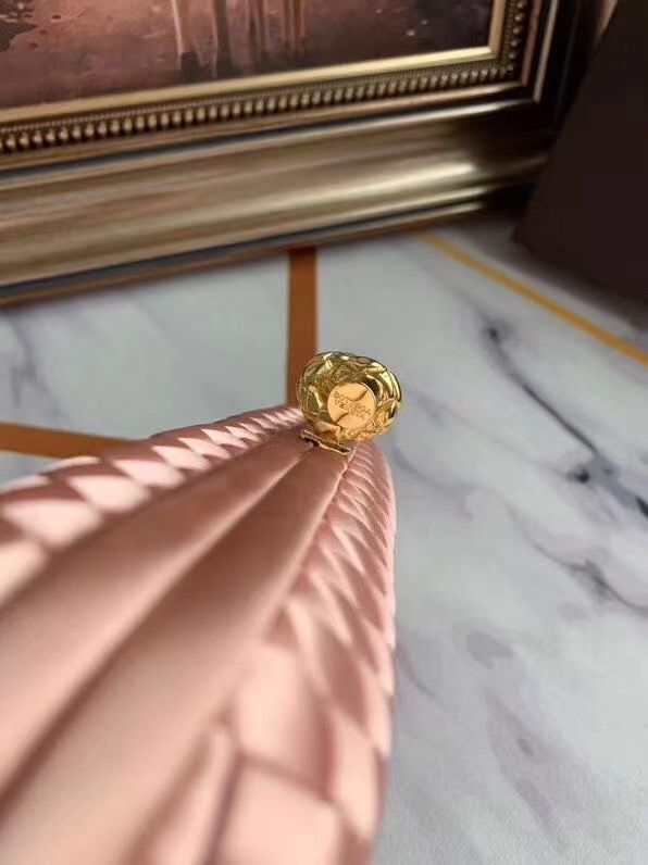 Bottega Veneta Kont 25 cm