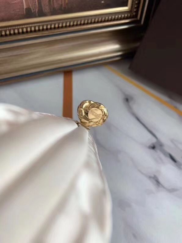 Bottega Veneta Kont 25 cm