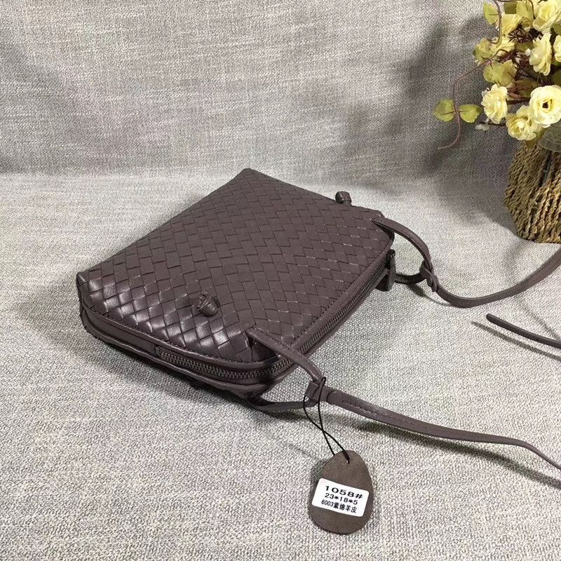 Bottega Veneta 23 cm