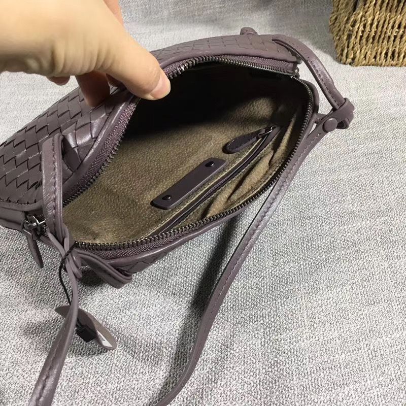 Bottega Veneta 23 cm