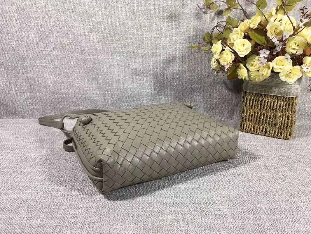 Bottega Veneta 23 cm на одном замке