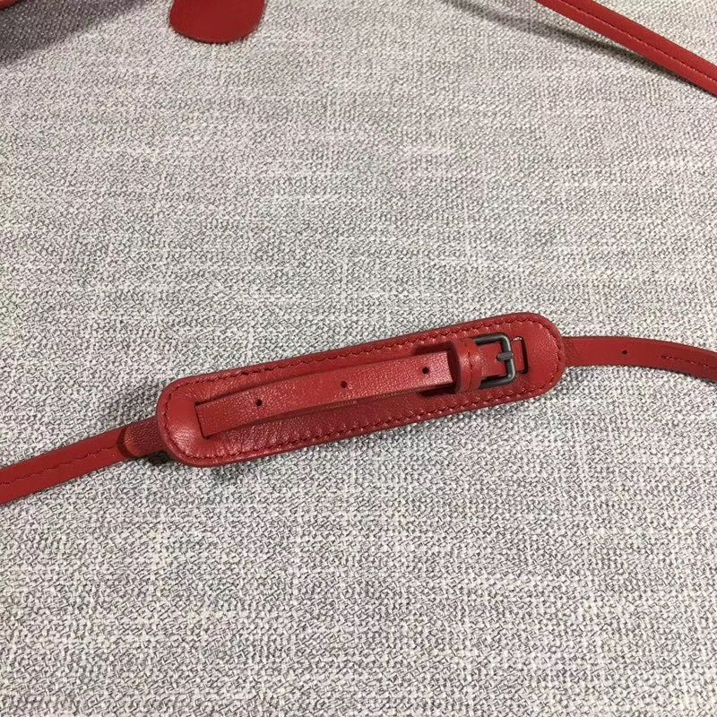 Bottega Veneta 23 cm на одном замке