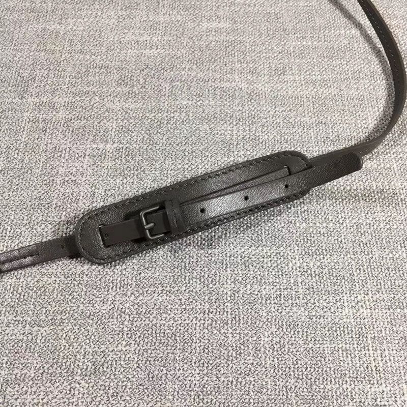 Bottega Veneta 23 cm на одном замке