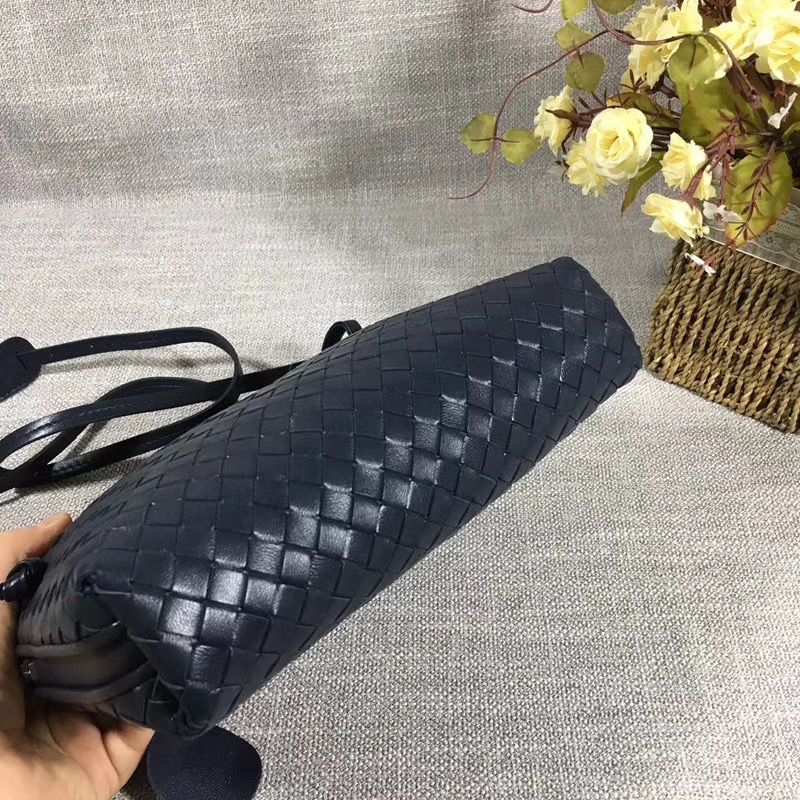 Bottega Veneta 23 cm на одном замке