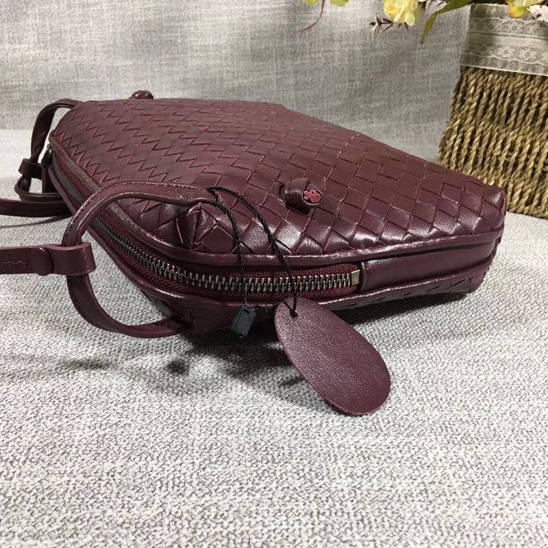 Bottega Veneta 23 cm на одном замке