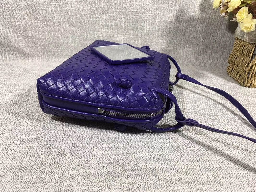 Bottega Veneta 23 cm на одном замке