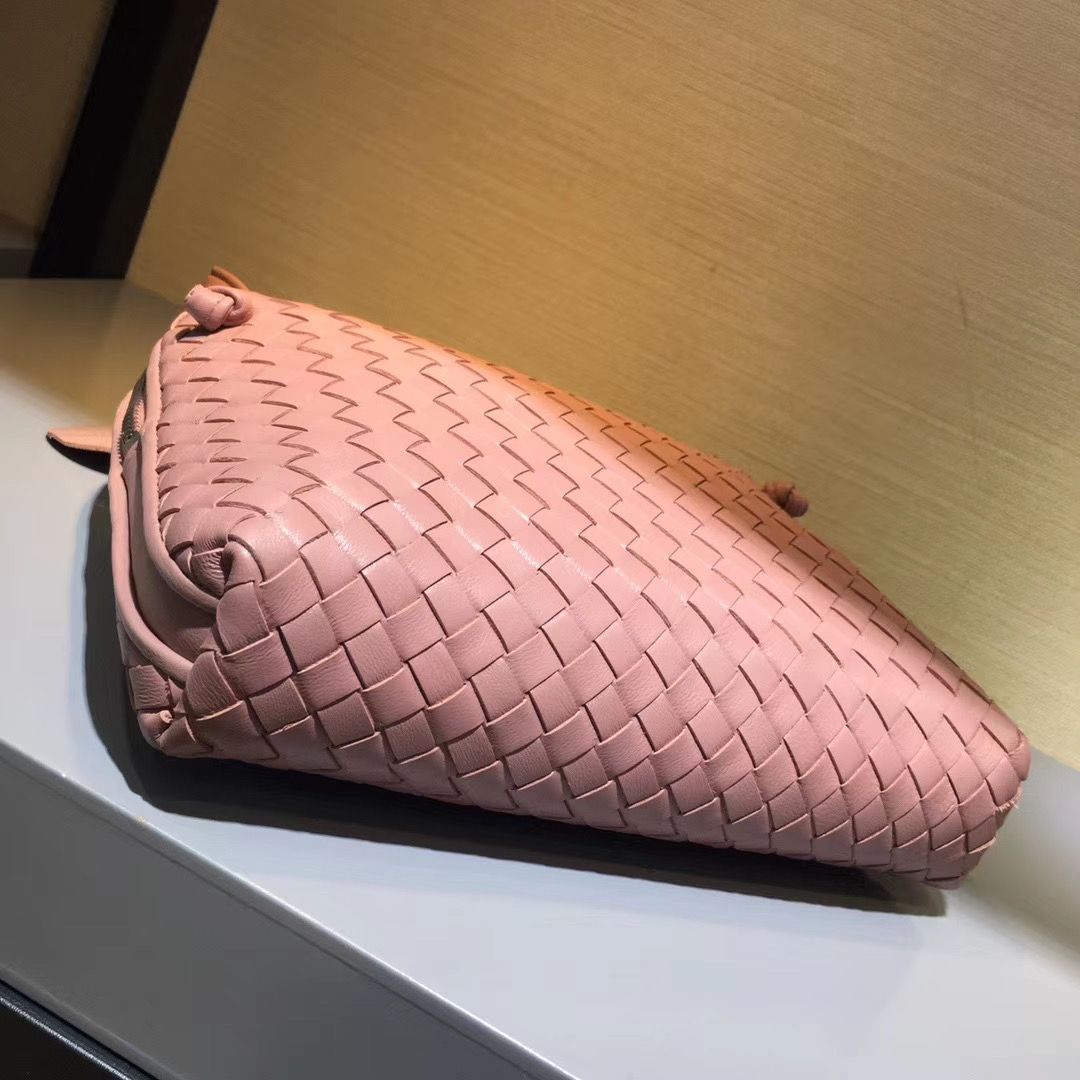 Bottega Veneta 23 cm на одном замке