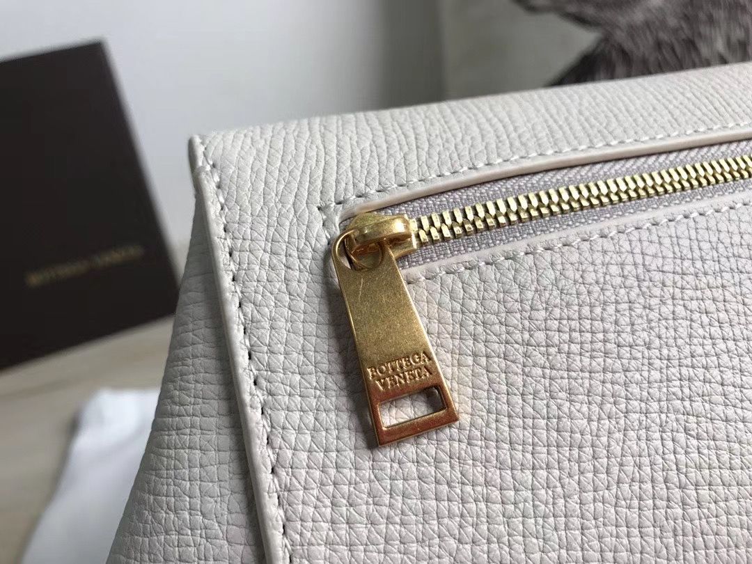 Bottega Veneta Angele bag 19,5 cm