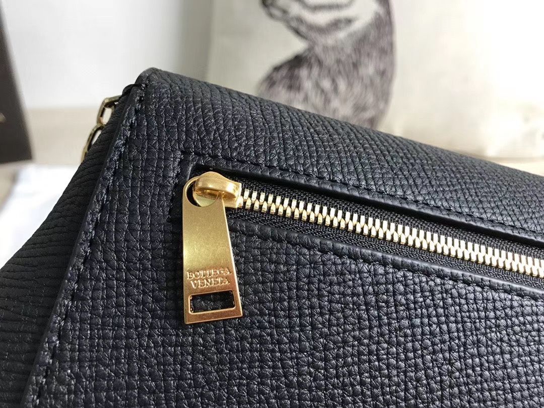 Bottega Veneta Angele bag 19,5 cm