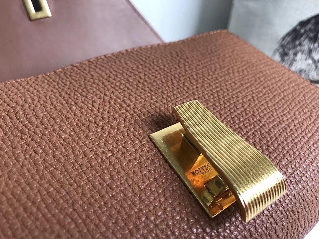 Bottega Veneta Angele bag 19,5 cm