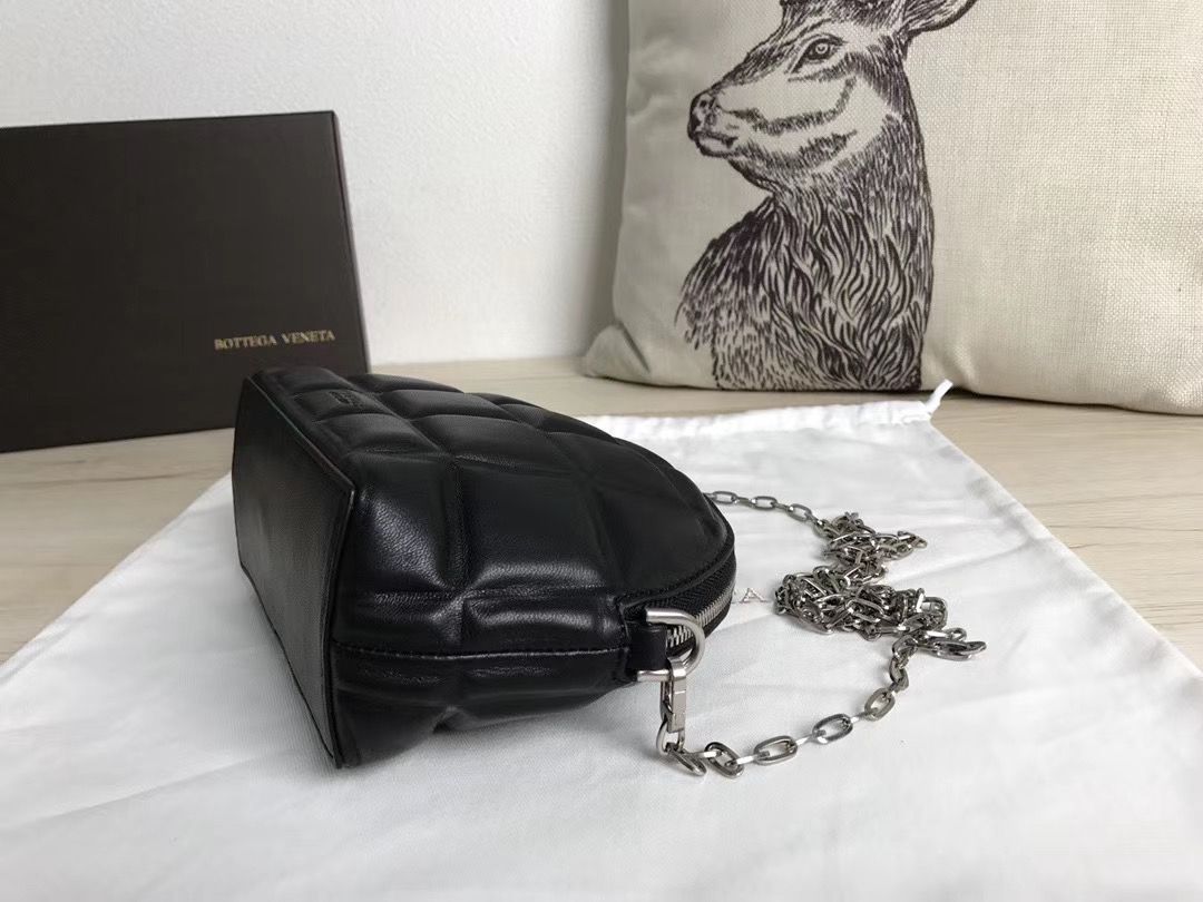 Bottega Veneta 15 cm