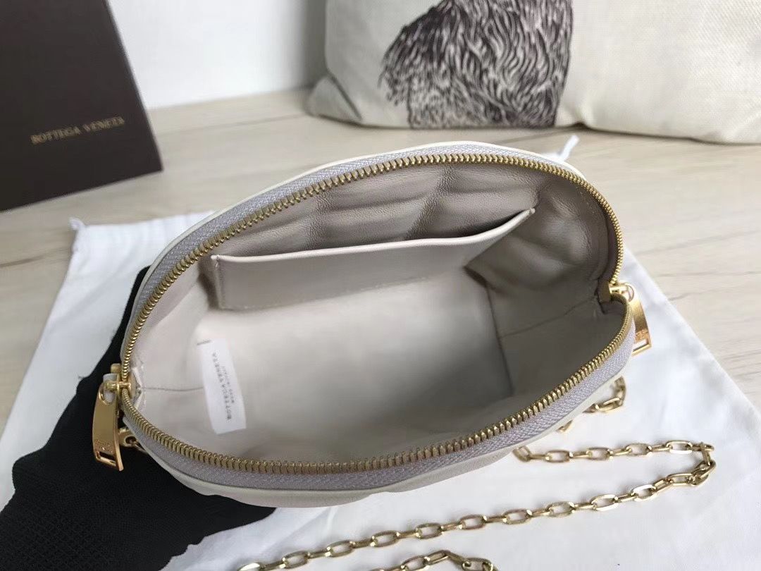 Bottega Veneta 15 cm