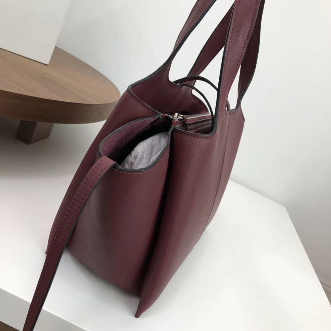 Celine Tri-Fold 31 cm
