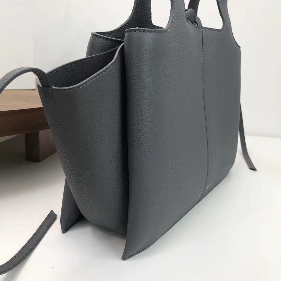 Celine Tri-Fold 31 cm