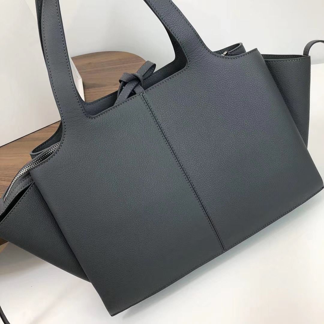 Celine Tri-Fold 31 cm