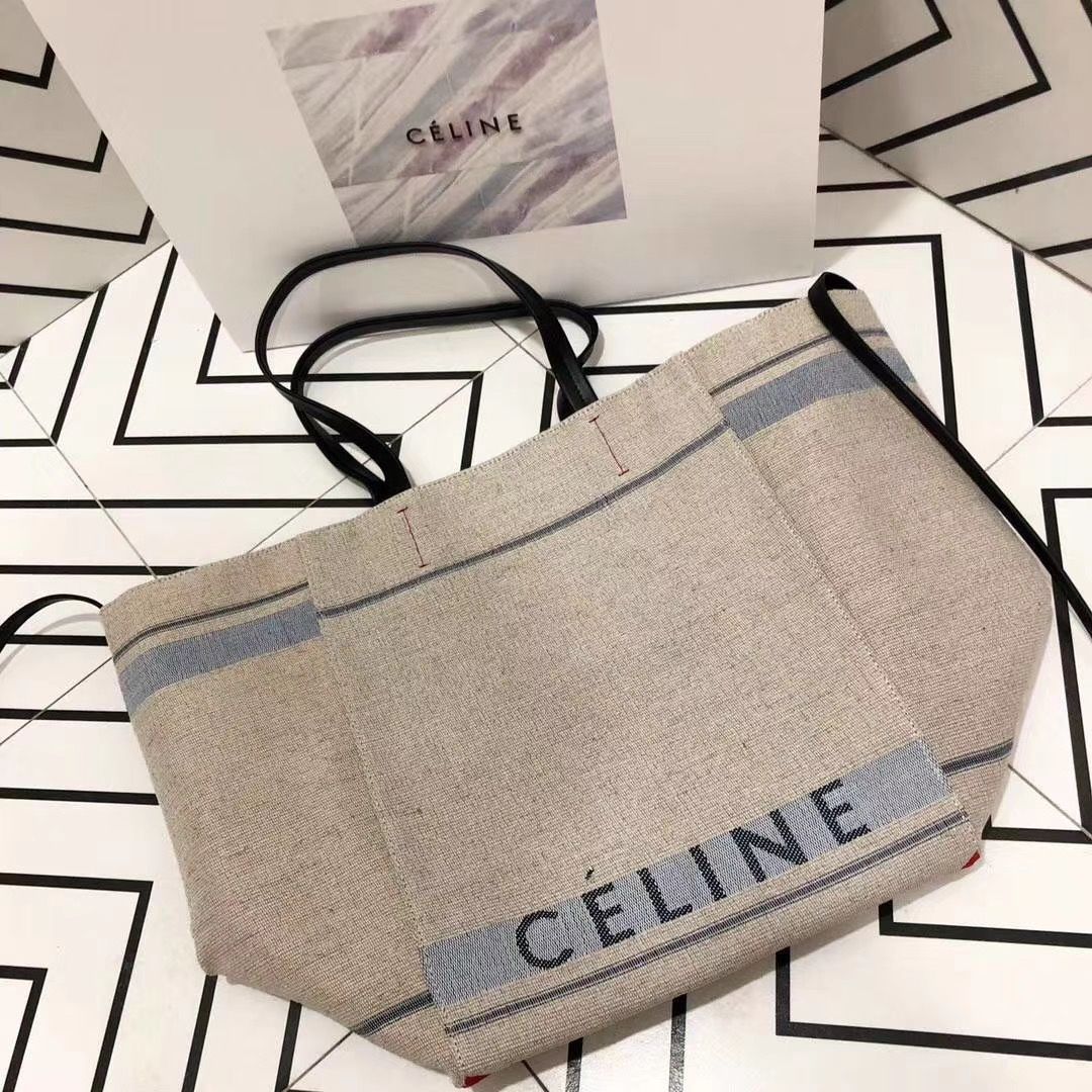 Celine Cabas Phantom 29 cm
