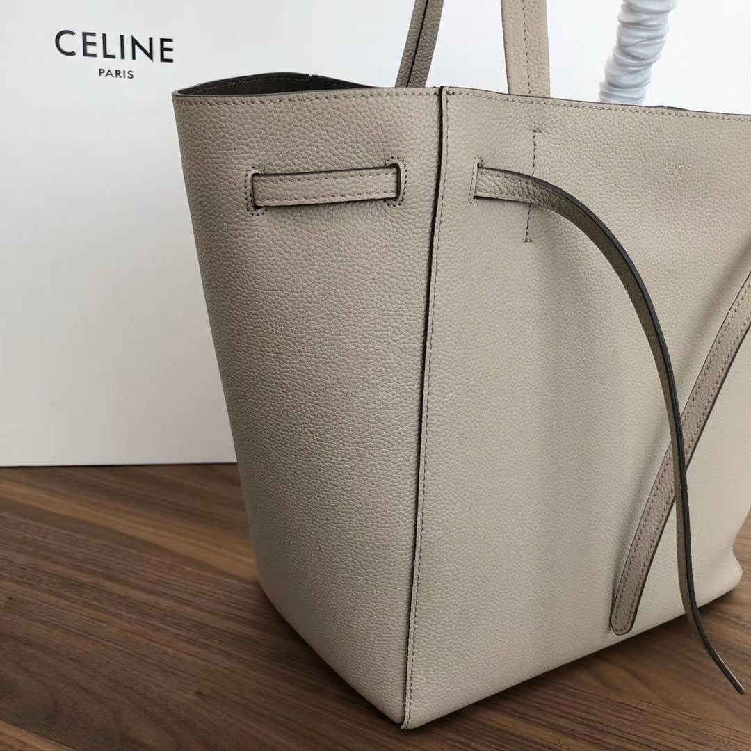 Celine Cabas Phantom 27 cm