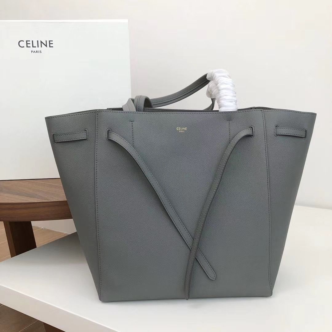 Celine Cabas Phantom 27 cm