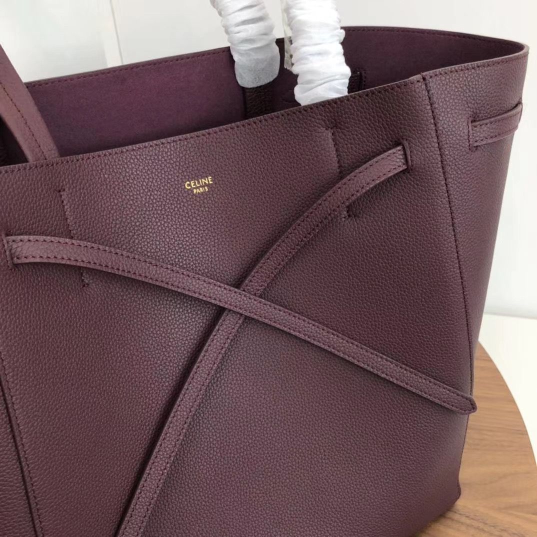 Celine Cabas Phantom 27 cm