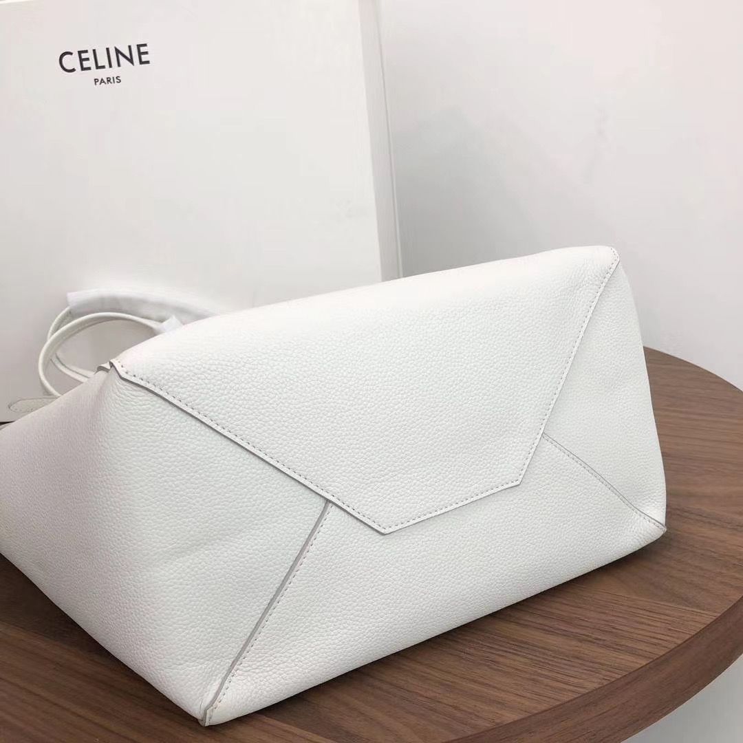 Celine Cabas Phantom 27 cm