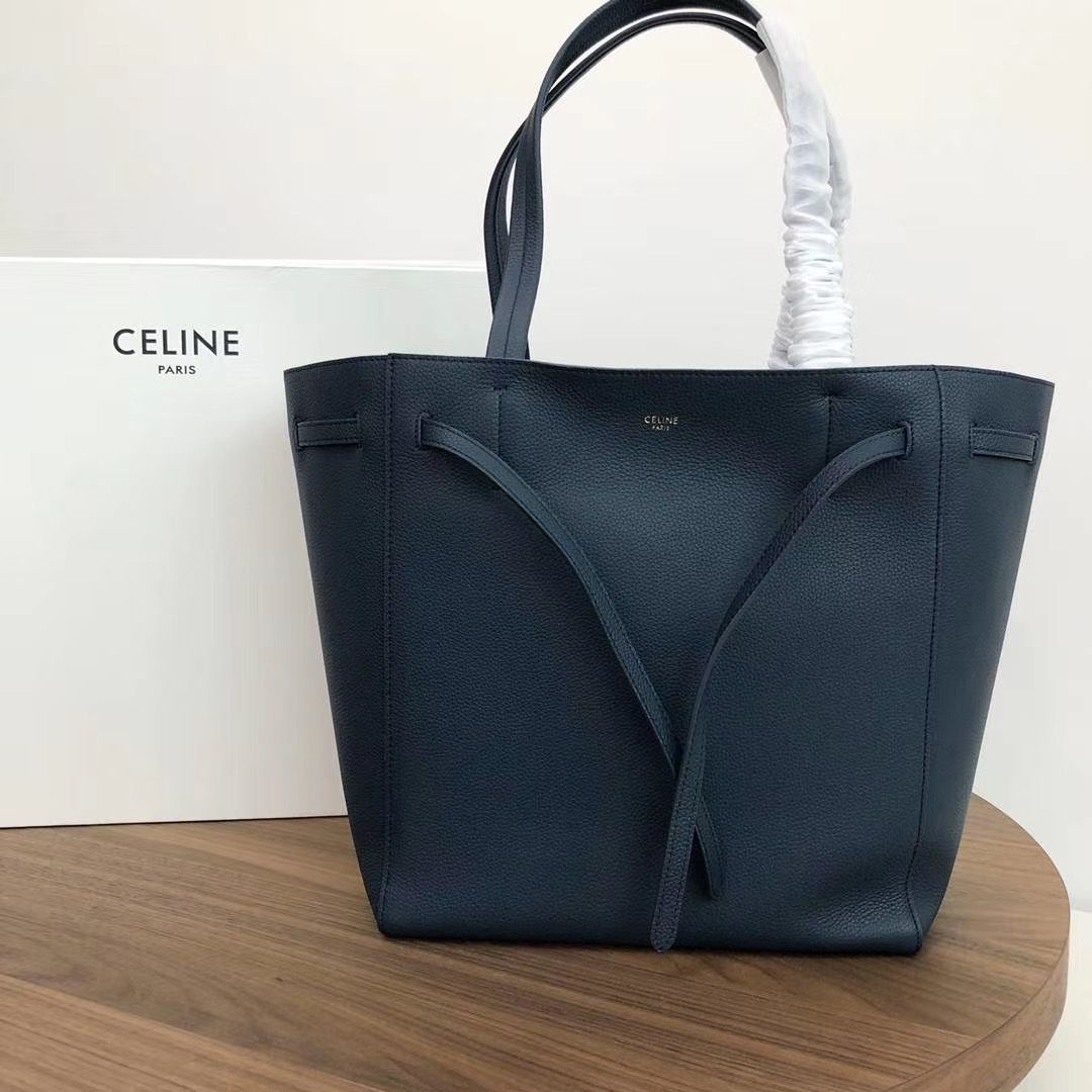 Celine Cabas Phantom 27 cm