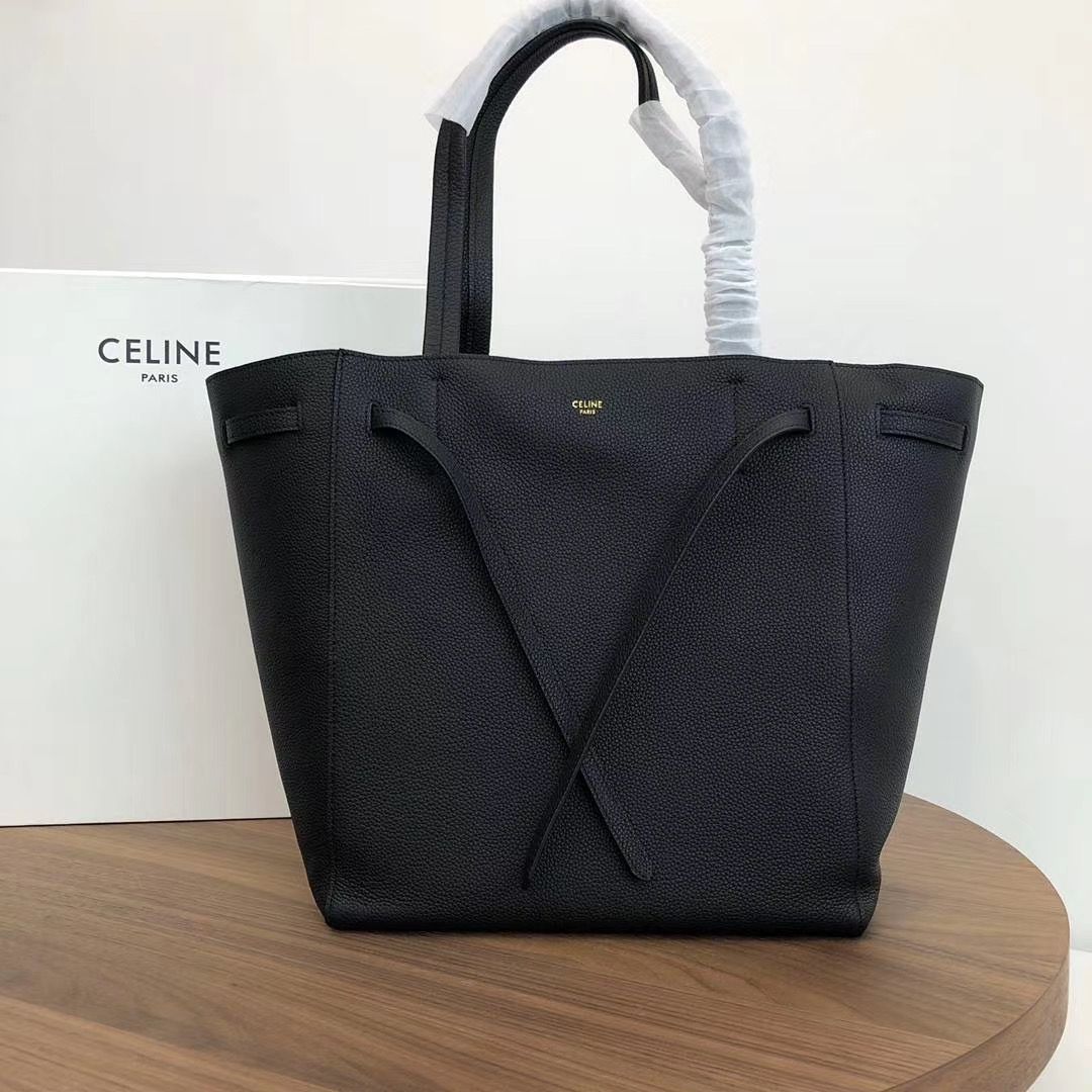 Celine Cabas Phantom 27 cm