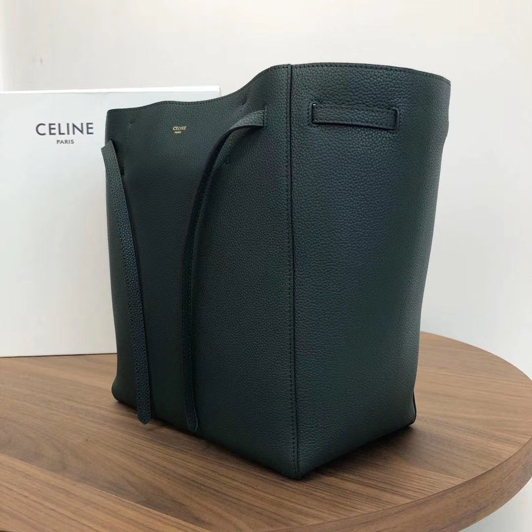 Celine Cabas Phantom 27 cm