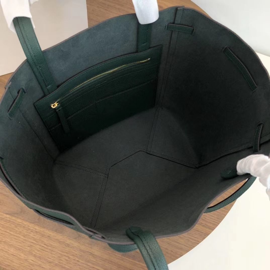 Celine Cabas Phantom 27 cm