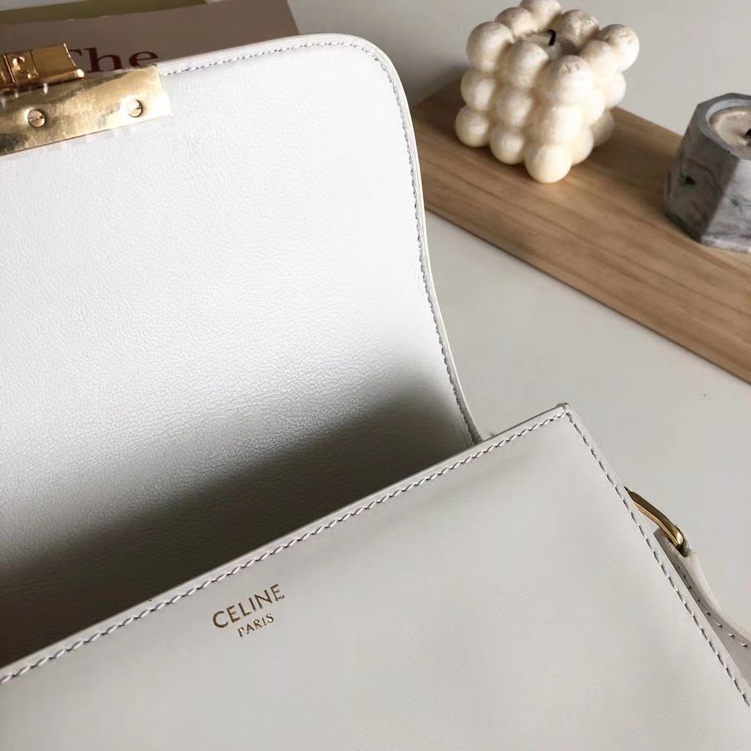 Celine Triomphe 18 cm