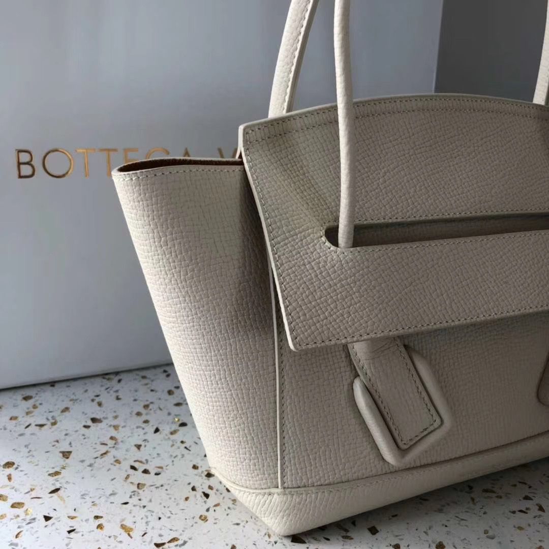 Bottega Veneta Arco Small 38 cm