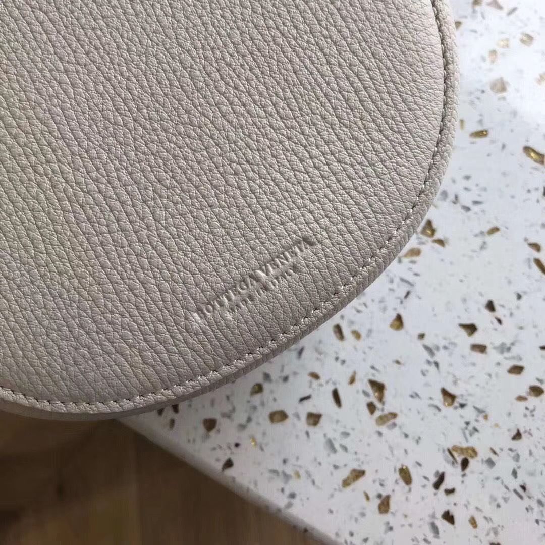 Bottega Veneta Bum 17 cm