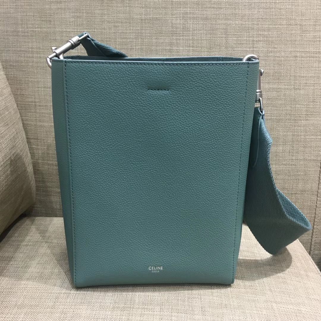 Celine Seausangle 25 cm