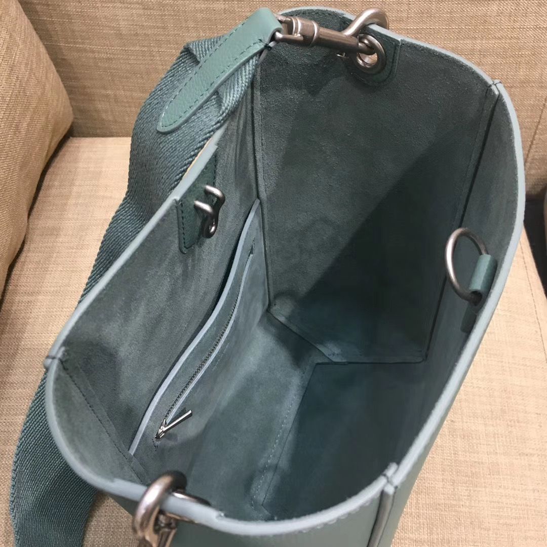 Celine Seausangle 25 cm