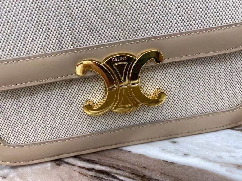 Celine Triomphe 22 cm