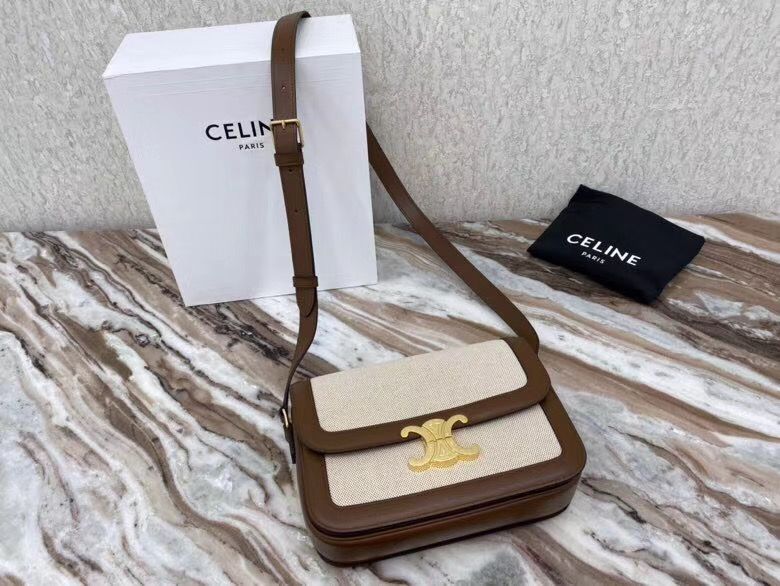Celine Triomphe 22 cm