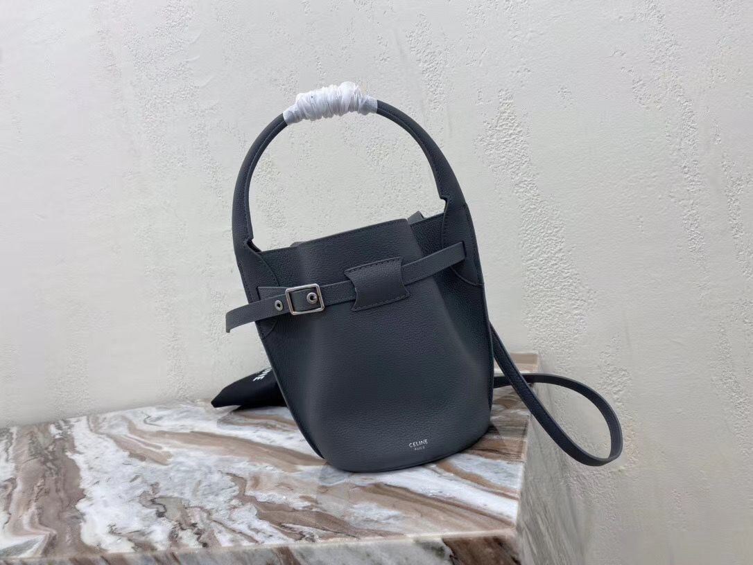 Celine Big Bag Nano Bucket 16 cm