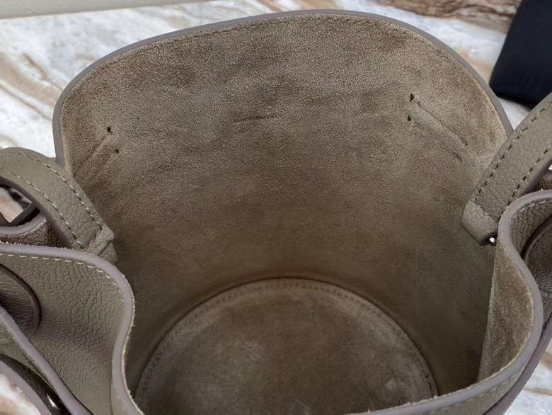 Celine Big Bag Nano Bucket 16 cm