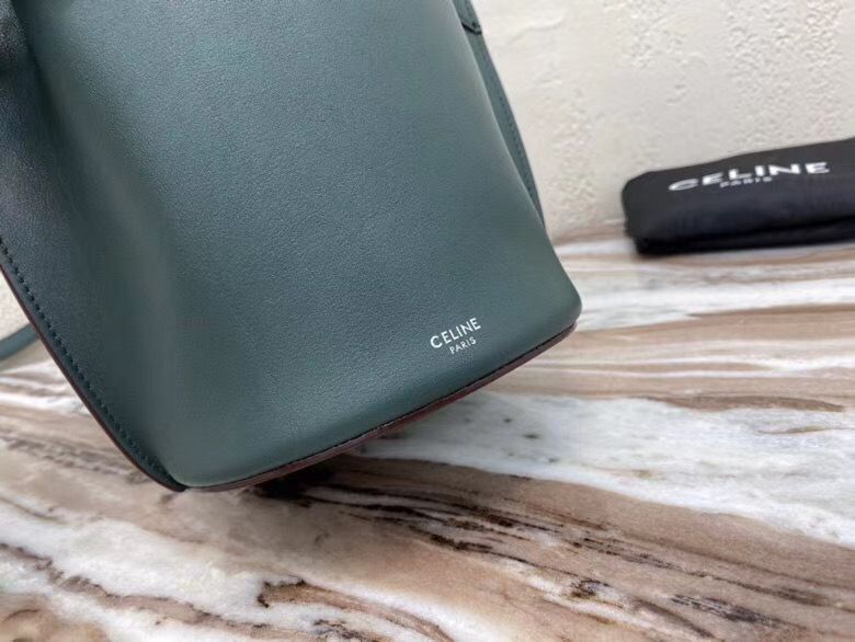 Celine Big Bag Nano Bucket 16 cm
