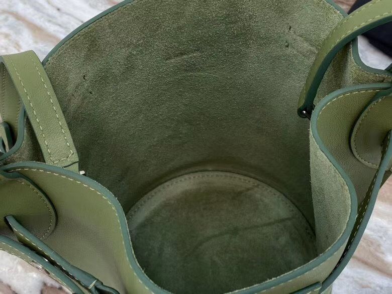 Celine Big Bag Nano Bucket 16 cm