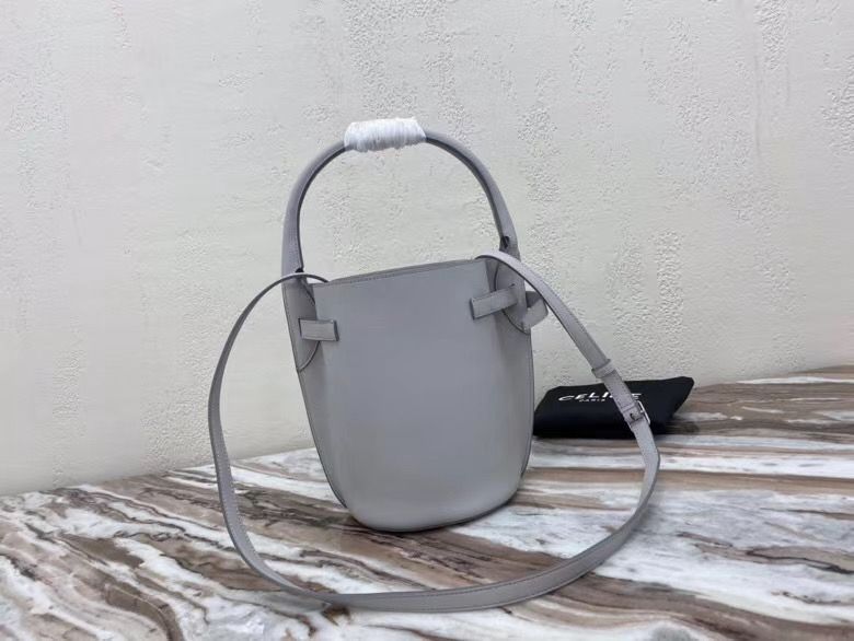 Celine Big Bag Nano Bucket 16 cm