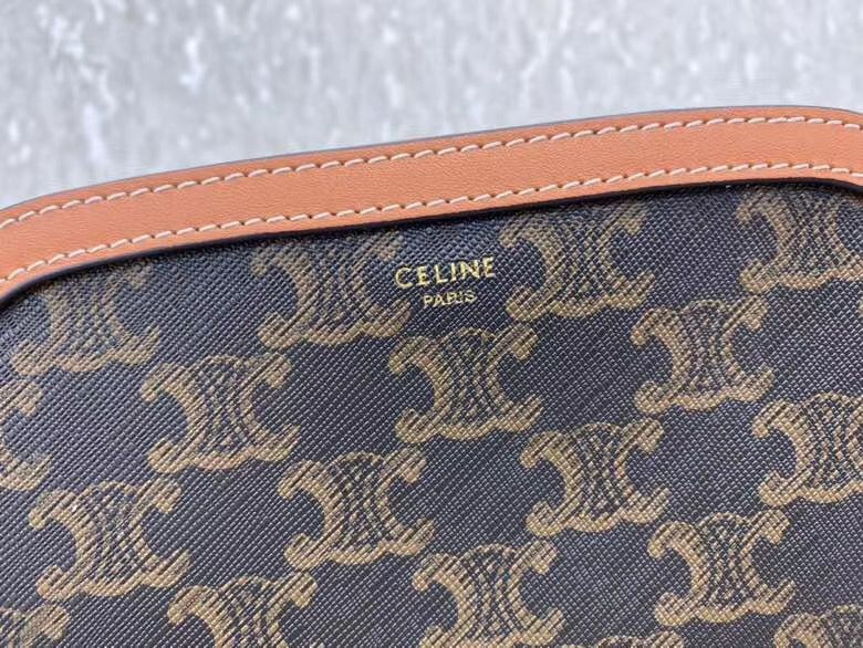 Celine Triomphe 20 cm