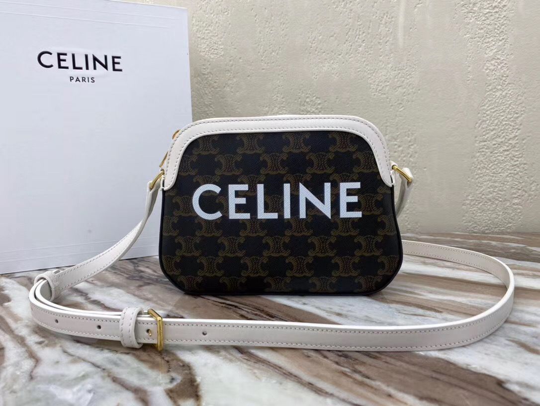 Celine Triomphe 20 cm