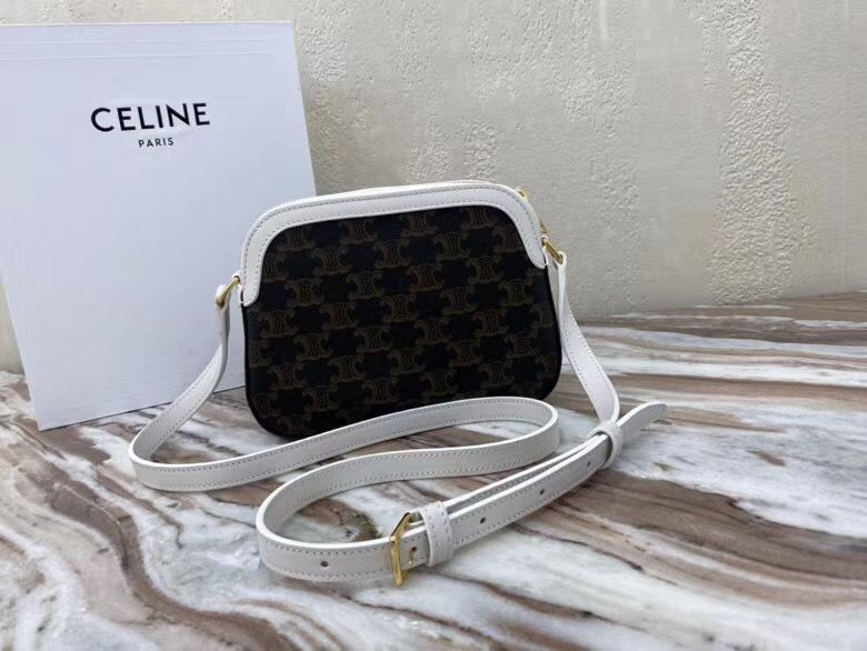 Celine Triomphe 20 cm