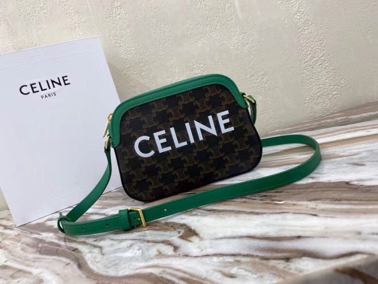 Celine Triomphe 20 cm